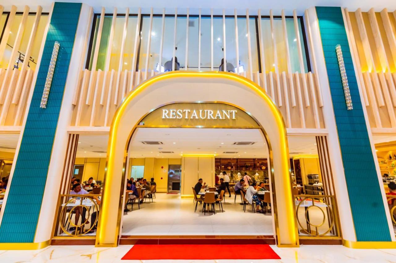 Dynasty Casino Hotel Bavet Exterior foto
